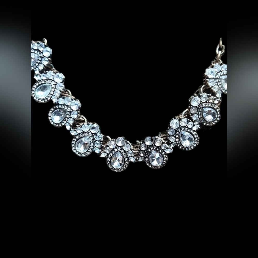 Vintage 16-18" Rhinestone Choker In Brass - Picture 3 of 4
